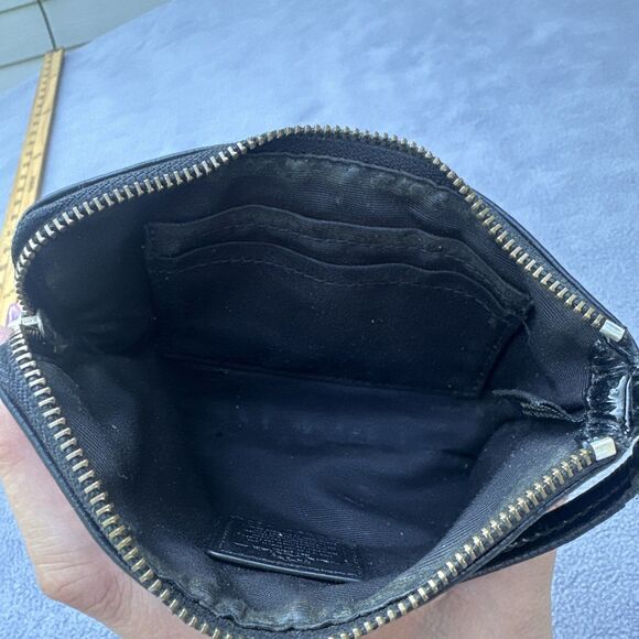 Coach Corner Zip Wristlet Signature Logo Embossed Patent Leather Black - Picture 8 of 8